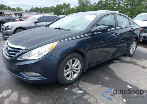 2013 Hyundai Sonata Gls z USA, uszkodzony, nr VIN 5NPEB4AC6DH573719